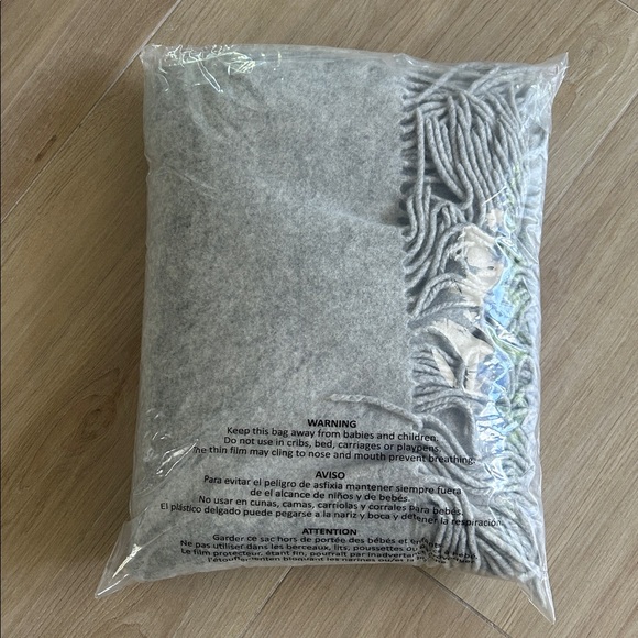 Restoration Hardware Cashmere Gray Throw - Picture 3 of 4